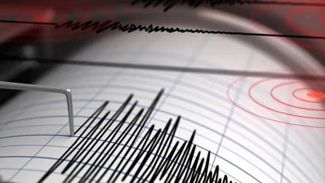 Balıkesir Sındırgı'da 6,1 büyüklüğünde deprem: Enkaz altında kalanlar var