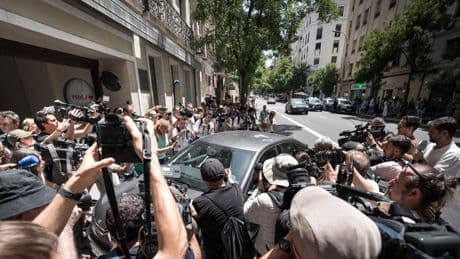 El juez pide rastrear 430 cuentas en 35 bancos relacionadas con la trama