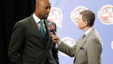 Alonzo Mourning, una leyenda del baloncesto, y la historia de una de las frases icónicas de la NBA
