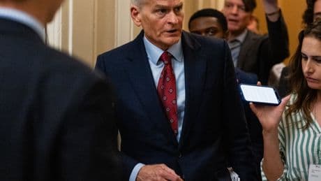 Cassidy, in Break With RFK Jr., Calls for Vaccine Meeting Delay