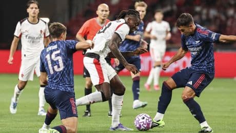 Il Milan non va ancora al Max e l’Arsenal dei Paperoni gliele suona