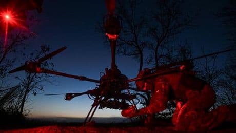 In der Hölle des Ukrainekriegs, mit Vampir-Drohnen und Pfeilbomben