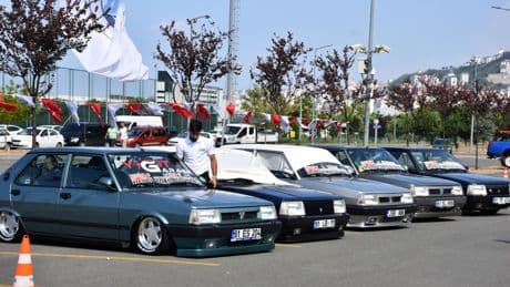 300 bin liralık araca milyonluk modifiye... Trabzon'da buluştular