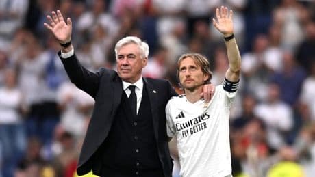 <p>Ancelotti e Modric, l'addio commovente al Real tra lacrime e citazioni: le parole al Bernabeu</p>