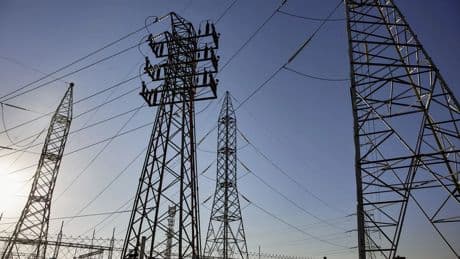 Mueren electrocutados dos empleados cuando podaban árboles en Calatayud
