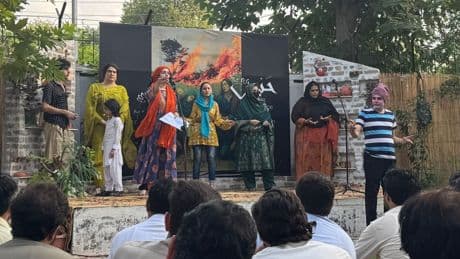 Au Pakistan, pour les femmes, « monter sur scène, c’est briser un tabou »