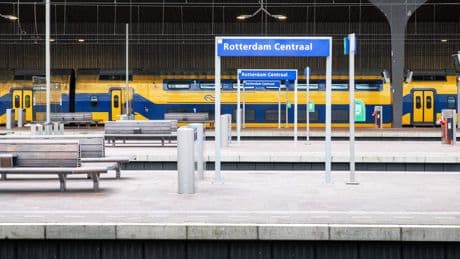 Geen treinen rond Rotterdam door systeemstoring