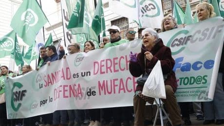 CSIF retomará las movilizaciones por Muface en septiembre tras abandonar 65.000 funcionarios el concierto