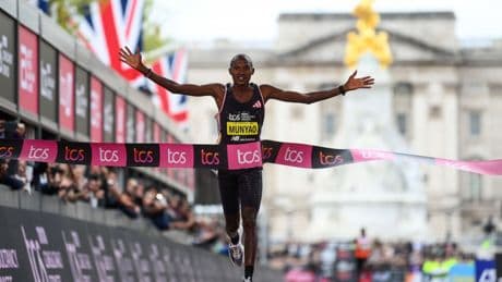 When is London Marathon 2025? Start times, route, prize money and elite fields