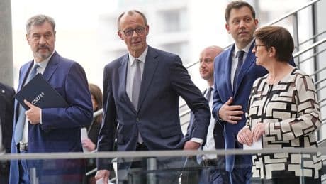 Hohe Schulden zum Regierungswechsel: Soll ich dem Staat einen Kredit geben?