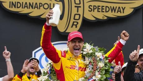 Àlex Palou hace historia y se convierte en el primer español vencedor de las 500 Millas de Indianapolis