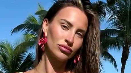 Ferne McCann praised for honest confession about 'saggy boobs and cellulite' in bikini