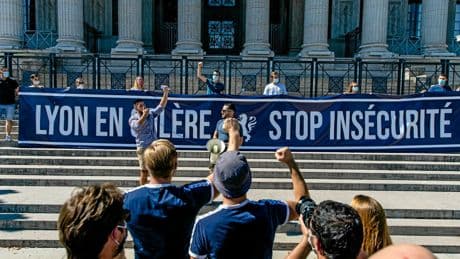 Dissolution de deux groupes extrémistes : comment Lyon est devenu l’épicentre des radicalités