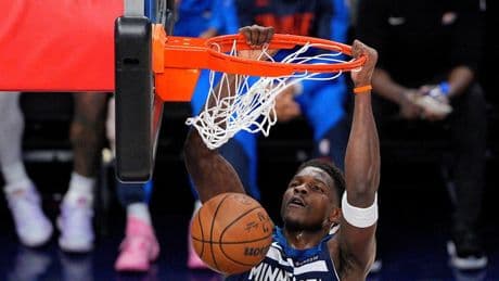 Los Wolves someten a Oklahoma para reengancharse a la final del Oeste (143-101)
