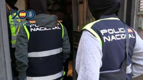 Detienen a un violador que se hacía pasar por policía y agredió a seis jóvenes en cuatro días en Valencia