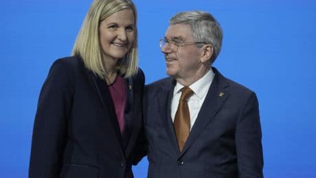Übergabe an Kirsty Conventry: Thomas Bachs Amtszeit als IOC-Präsident endet