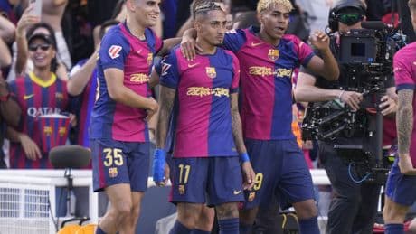 7 gollü El Clasico'da zafer Barça'nın!