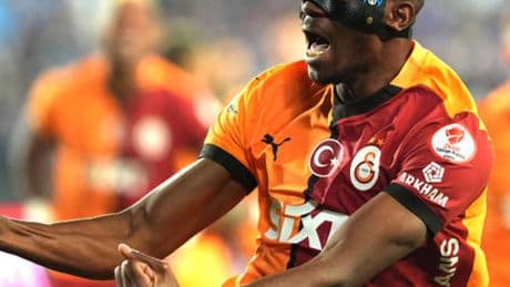 Osimhen tarihe geçti: Jardel'i solladı!