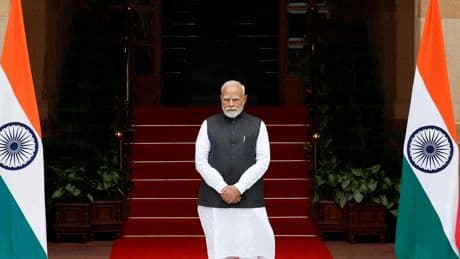 India’s Modi Left Soul-Searching After Failed Courtships of Xi and Trump