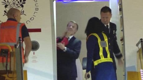 Autsch, Brigitte! - Was verrät diese Macron-Szene über seine Ehe?