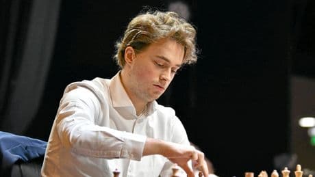 Schach | Vincent Keymer beim Grand Swiss: Feuerwerk auf dem Schachbrett