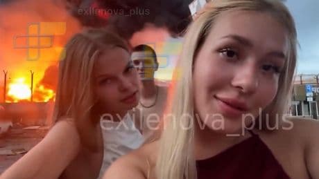 Opmerkelijk beeld: vrouwen ’vloggen’ bij enorme Russische explosie