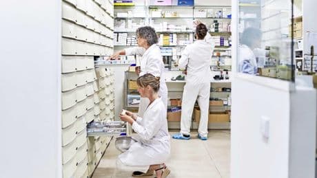 Voorzitter Zorginstituut Nederland: ’Lagere prijzen voor dure geneesmiddelen moeten ook in Europa’