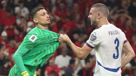 0-0: La Albania de Sylvinho lleva al límite a Serbia, que resiste de milagro
