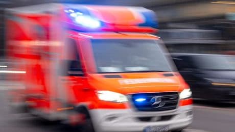 Krankentransporter erfasst Kind – Sechsjähriger stirbt nach Unfall in Bad Sooden-Allendorf
