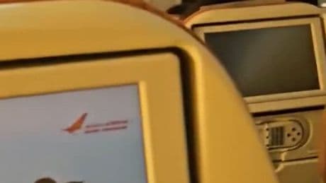 Air India, un passeggero sullo stesso velivolo precipitato: “Qui non funziona nulla”