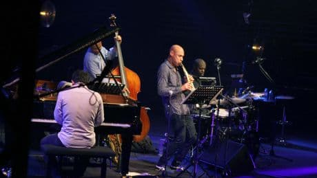 Y a-t-il encore du jazz dans les festivals de jazz ?