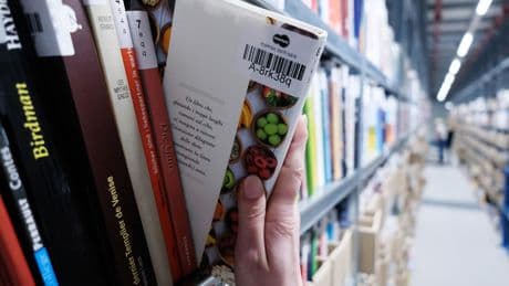 Livres d’occasion : les pistes du gouvernement pour étendre les droits d’auteur à la revente