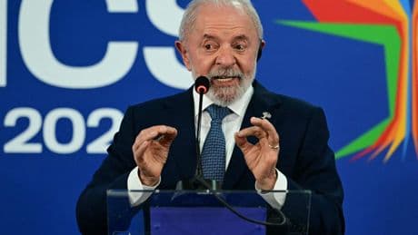 Trump se venga de Lula, impone aranceles del 50% a Brasil y defiende a Bolsonaro ante la "caza de brujas"