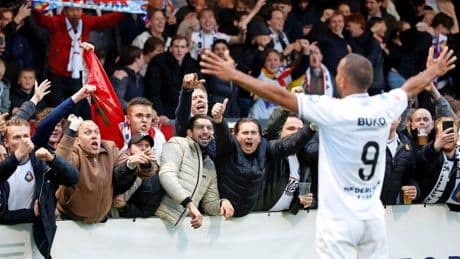 Peter Hofstede zit met Telstar nog in achtbaan: ’We zijn een overwinning af van de Eredivisie’