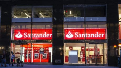Santander cerrará el 5% de su red de oficinas en EEUU