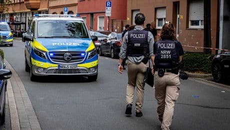 Streit in Innenstadt eskaliert - Schüsse in Gelsenkirchen! Mann in Lebensgefahr