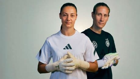 Ann-Katrin Berger und Maria Luisa Grohs: DFB-Torhüterinnen über Krebs: "Werden wir daran sterben?"