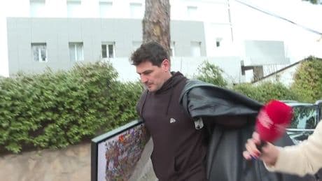 Iker Casillas explota contra la prensa tras haber sido fotografiado con una amiga: &quot;Hago lo que me da la gana&quot;