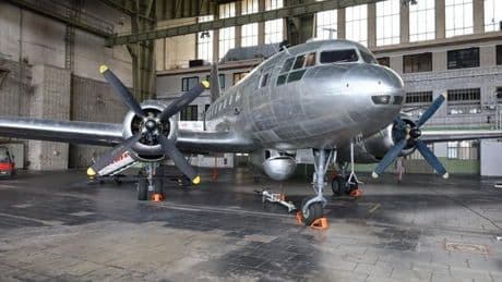 In 150.000 Arbeitsstunden aufgebaut: Die Iljushin von Tempelhof