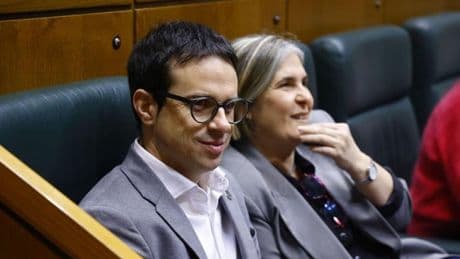 Bildu propondrá la creación de un banco vasco de inversiones para movilizar recursos