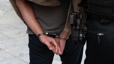 Kreis Unna: Mann verblutet - Lebensgefährtin soll ihn erstochen haben