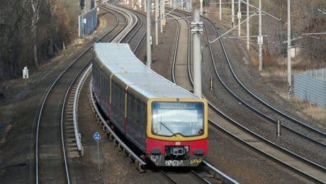 S-Bahn Berlin: Kabeldiebstahl legt Signale lahm – Zugausfälle