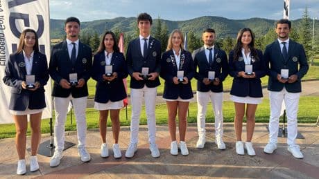 Milli golfçülerden büyük başarı