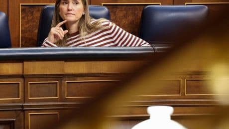 Aagesen se abre a investigar incidentes previos al apagón como piden las eléctricas