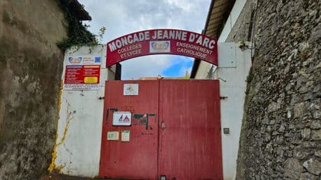« Il s’est mis à me masturber » : d’anciens élèves du collège privé catholique Moncade à Orthez dénoncent des violences sexuelles et physiques