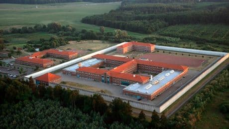 Razzia in der JVA Waldeck - Knast-Krimi um Drogen, Handys und Korruption