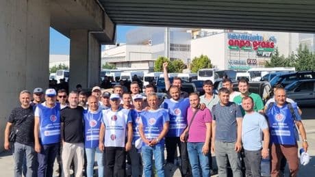 Harb-İş üyesi işçiler yürüyor: “İnsanca ücret, vergide adalet”