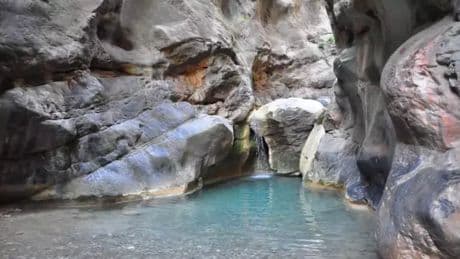 Doğa harikası kanyon resmen kurudu: Saklı cennet olarak anılıyordu: Turistlerin uğrak noktasında korkutan görüntü