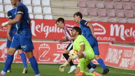 El Zamora no da opción al Amorebieta