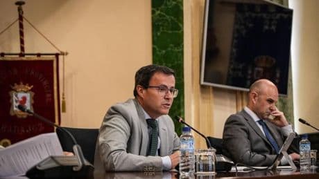 Gallardo deja de ser presidente de la Diputación de Badajoz este viernes
